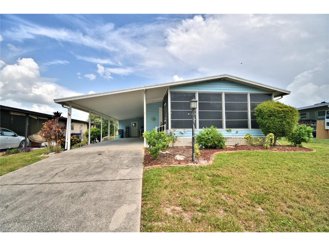 6613 Scenic Point Drive SE Winter Haven FL 33884 P4926722 image1