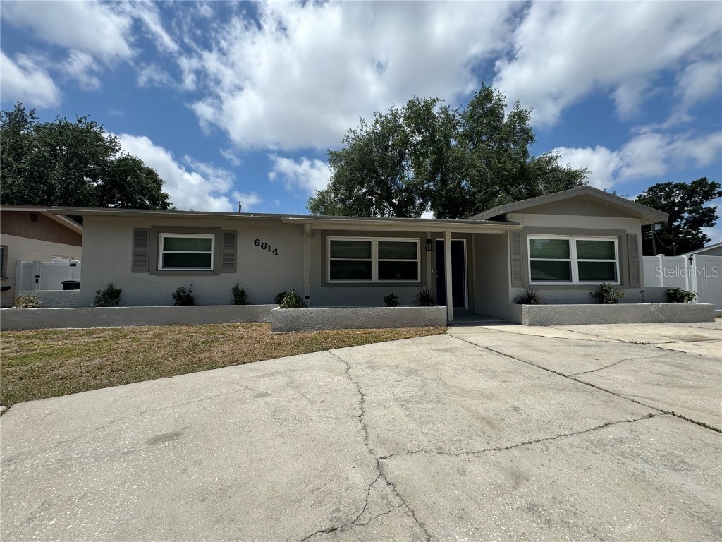 6614 25th Street N Saint Petersburg FL 33702 A4610170 image1