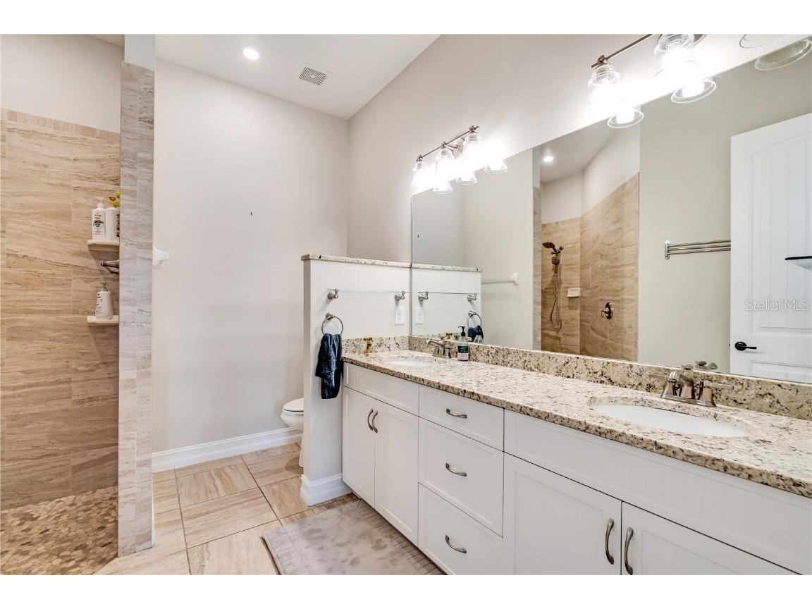 6615 35th Court E Sarasota FL 34243 A4662184 image21