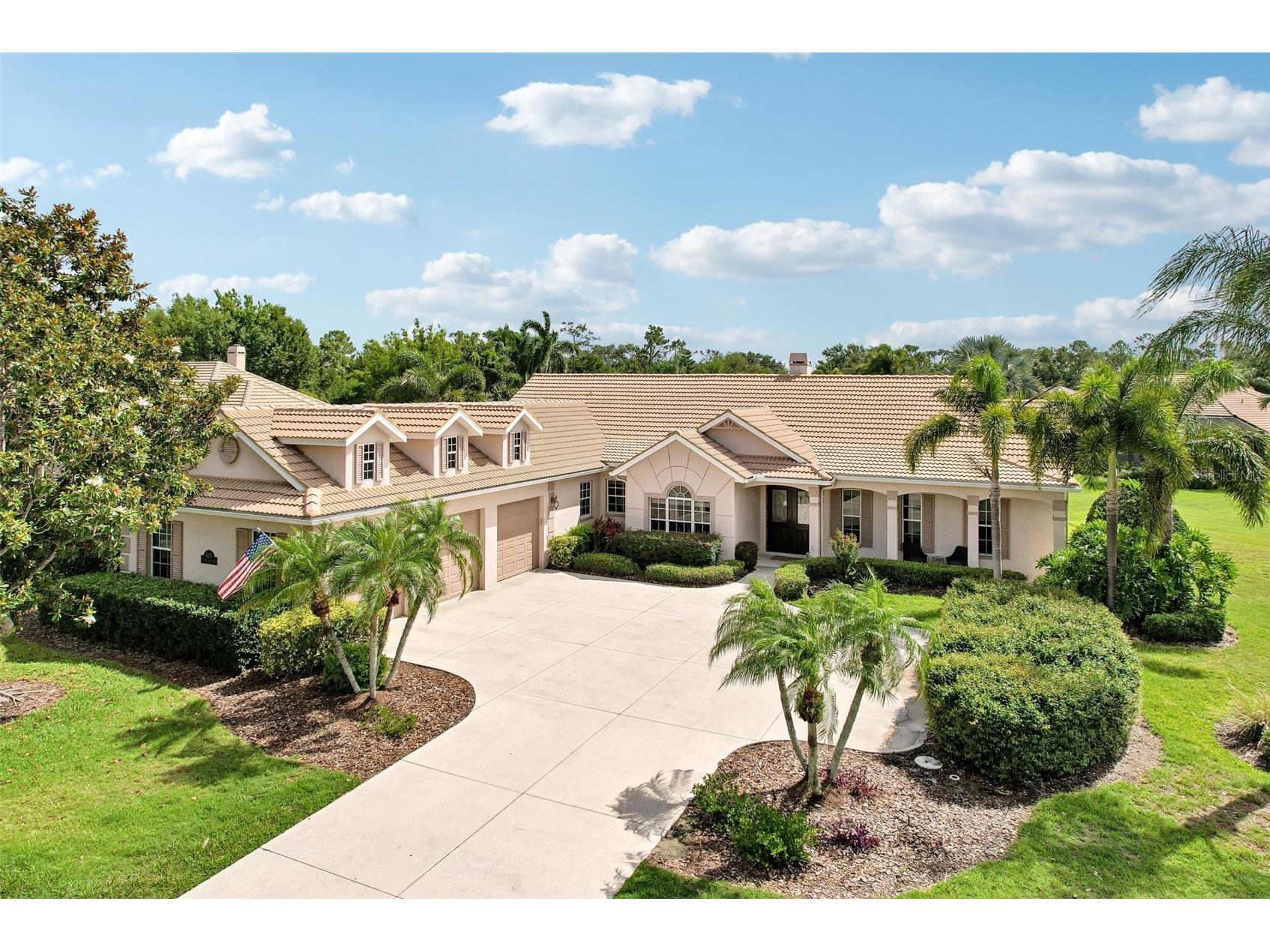 6615 Butlers Crest Drive Bradenton FL 34203 TB8515036 image1