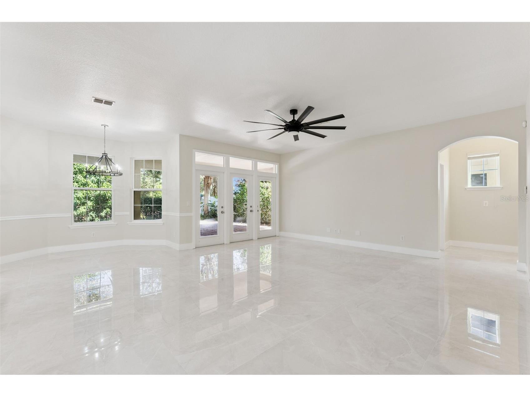 6615 Helmsley Circle Windermere FL 34786 G5109789 image4