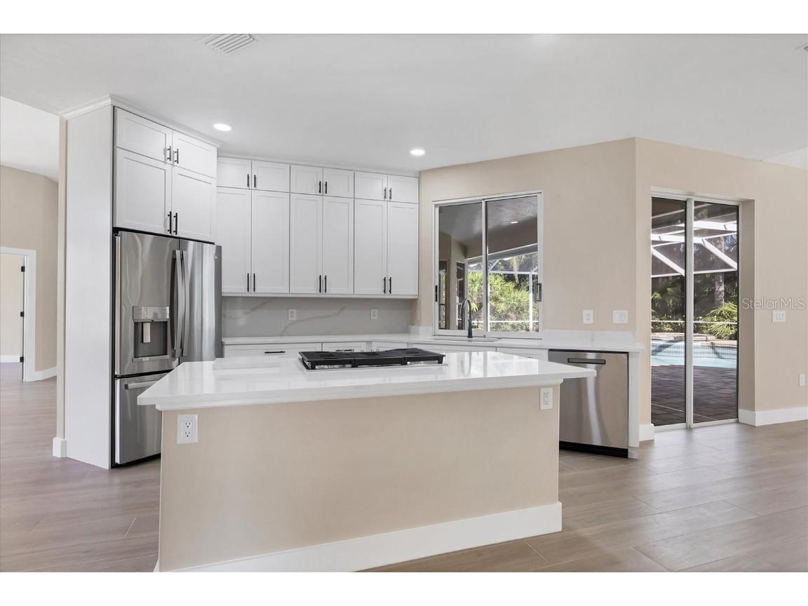 6615 Hunter Combe Crossing University Park FL 34201 A4671401 image10