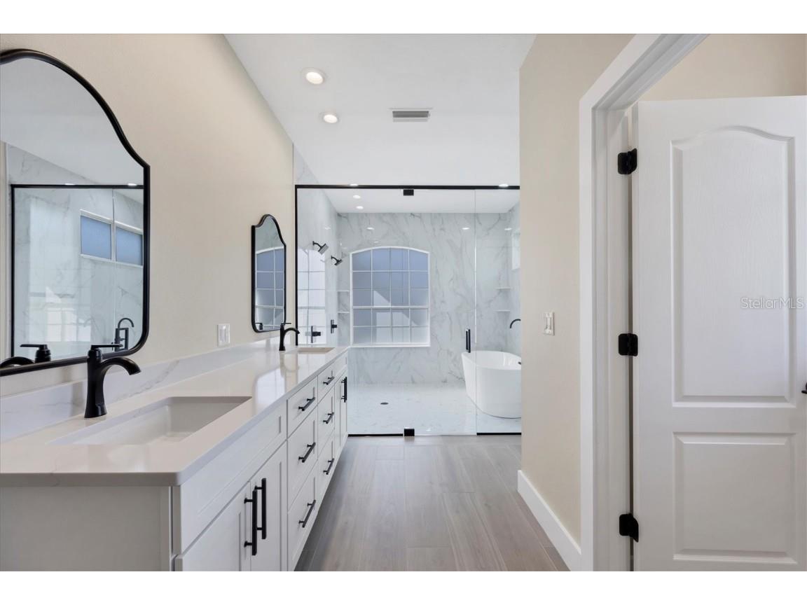 6615 Hunter Combe Crossing University Park FL 34201 A4671401 image19