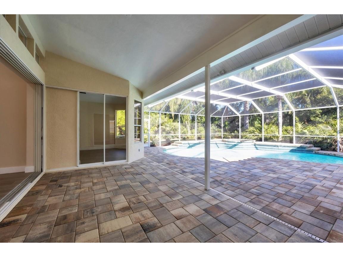 6615 Hunter Combe Crossing University Park FL 34201 A4671401 image28