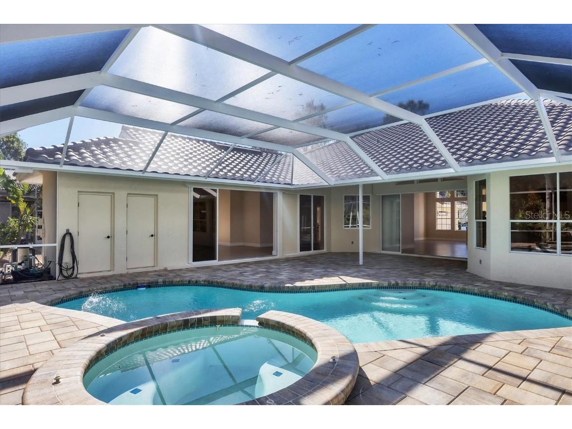 6615 Hunter Combe Crossing University Park FL 34201 A4671401 image31