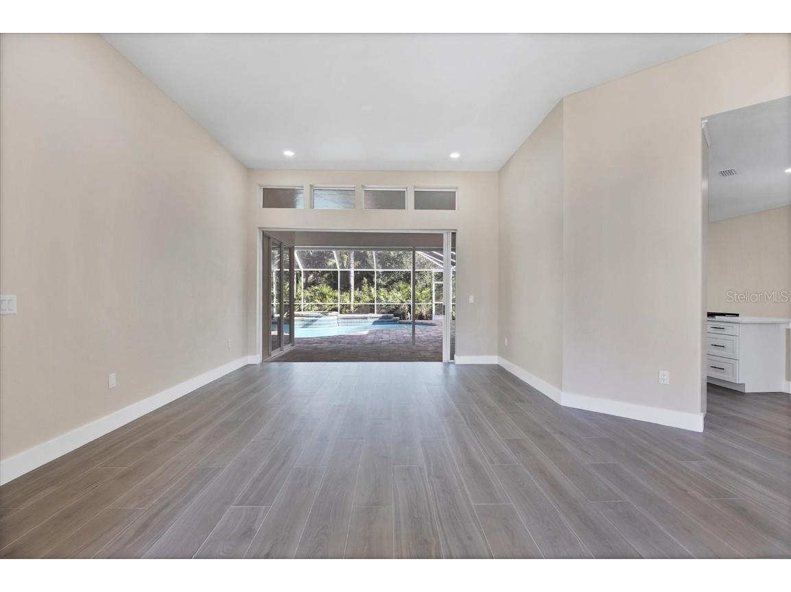 6615 Hunter Combe Crossing University Park FL 34201 A4671401 image7