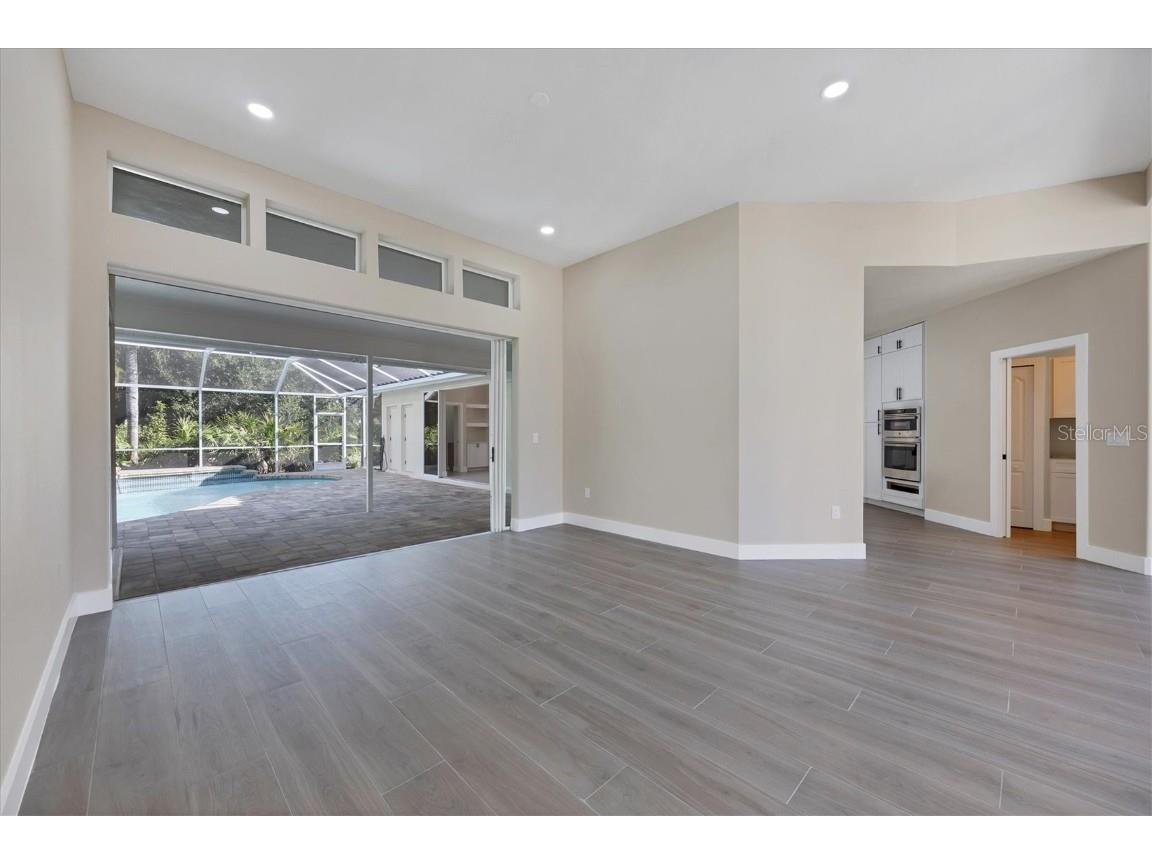 6615 Hunter Combe Crossing University Park FL 34201 A4671401 image9