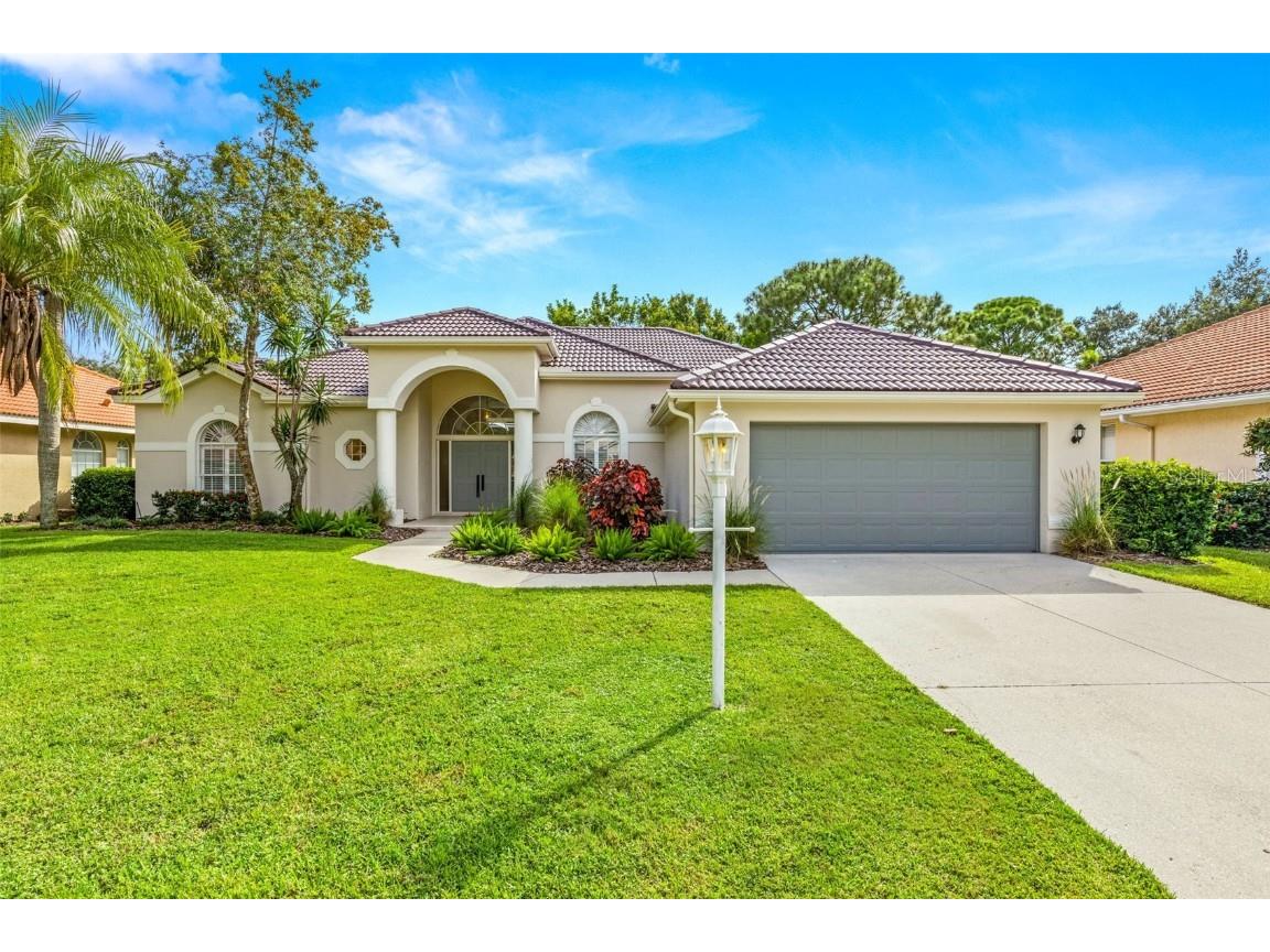 6616 Hunter Combe Crossing University Park FL 34201 U8233074 image1