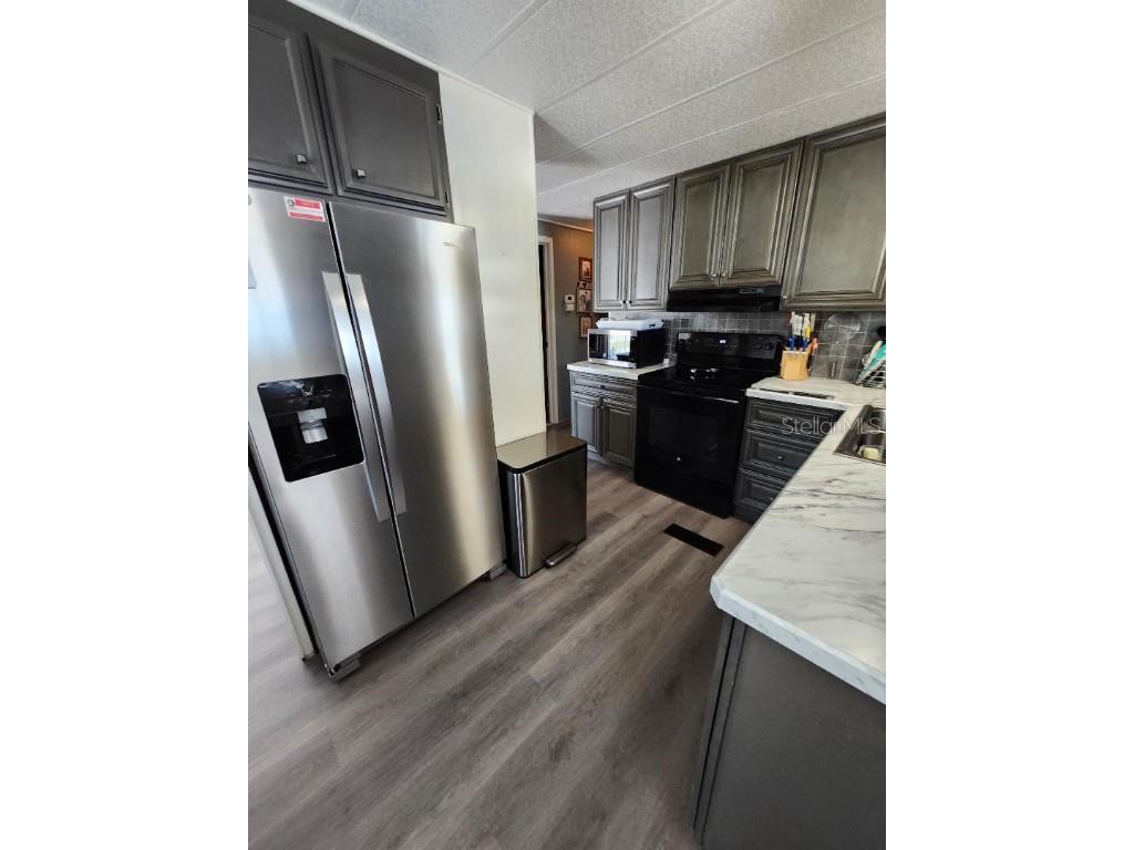 6616 Massachusetts Street Bradenton FL 34207 - SARASOTA BAY A4649428 image10