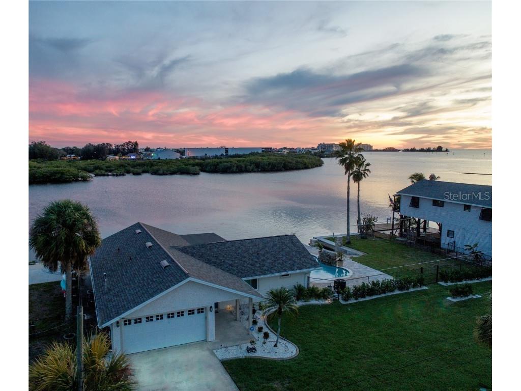 6616 Seaview Boulevard Hudson FL 34667 U8222594 image1