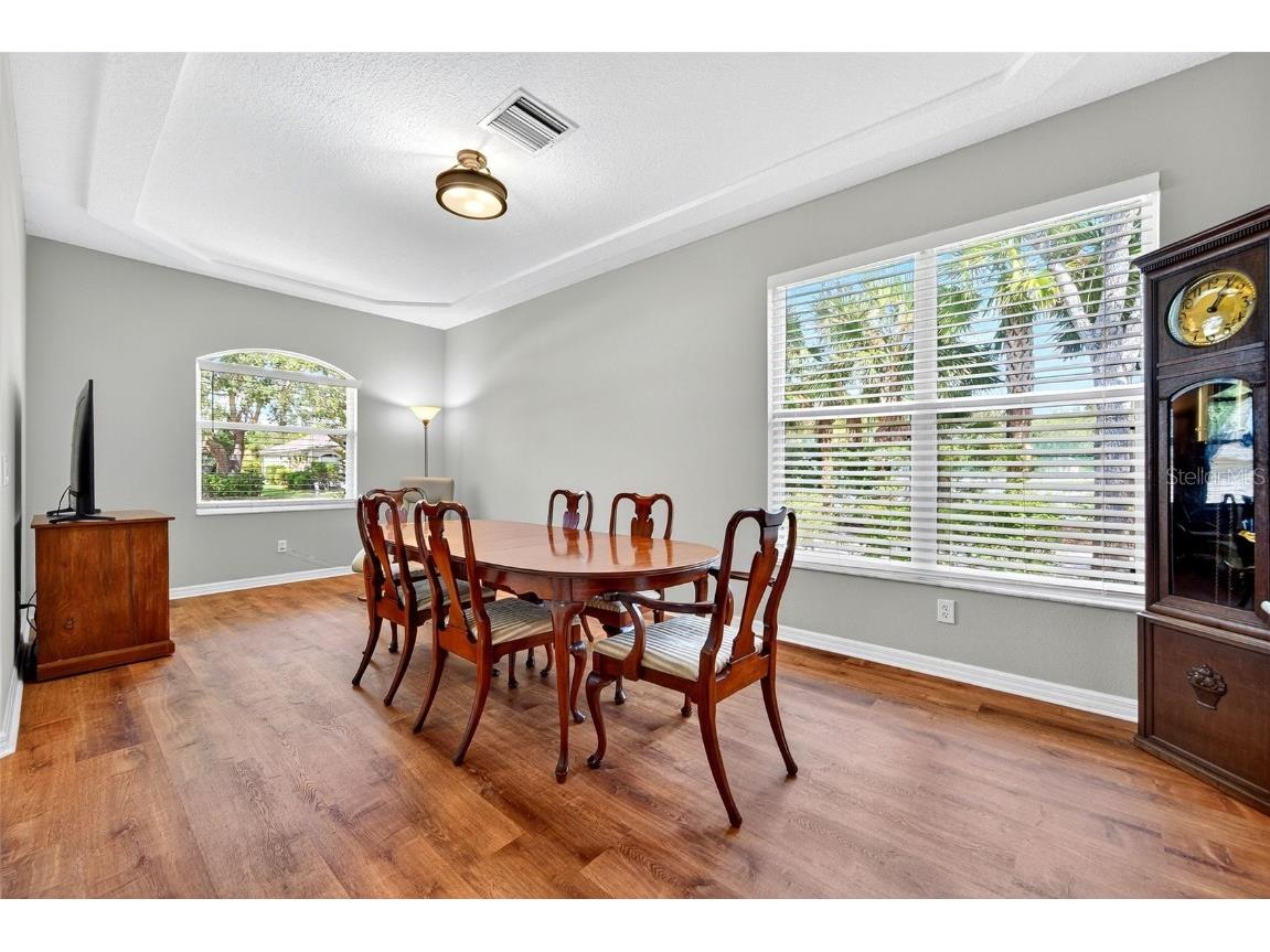 6617 Cheswick Street Sarasota FL 34243 A4669260 image4