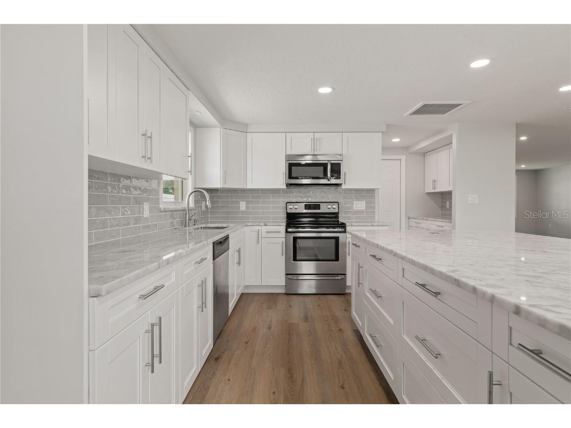 6617 Harbor Drive Hudson FL 34667 TB8447302 image10