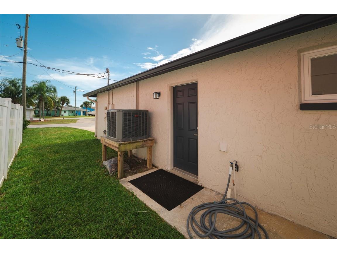 6617 Harbor Drive Hudson FL 34667 TB8447302 image32