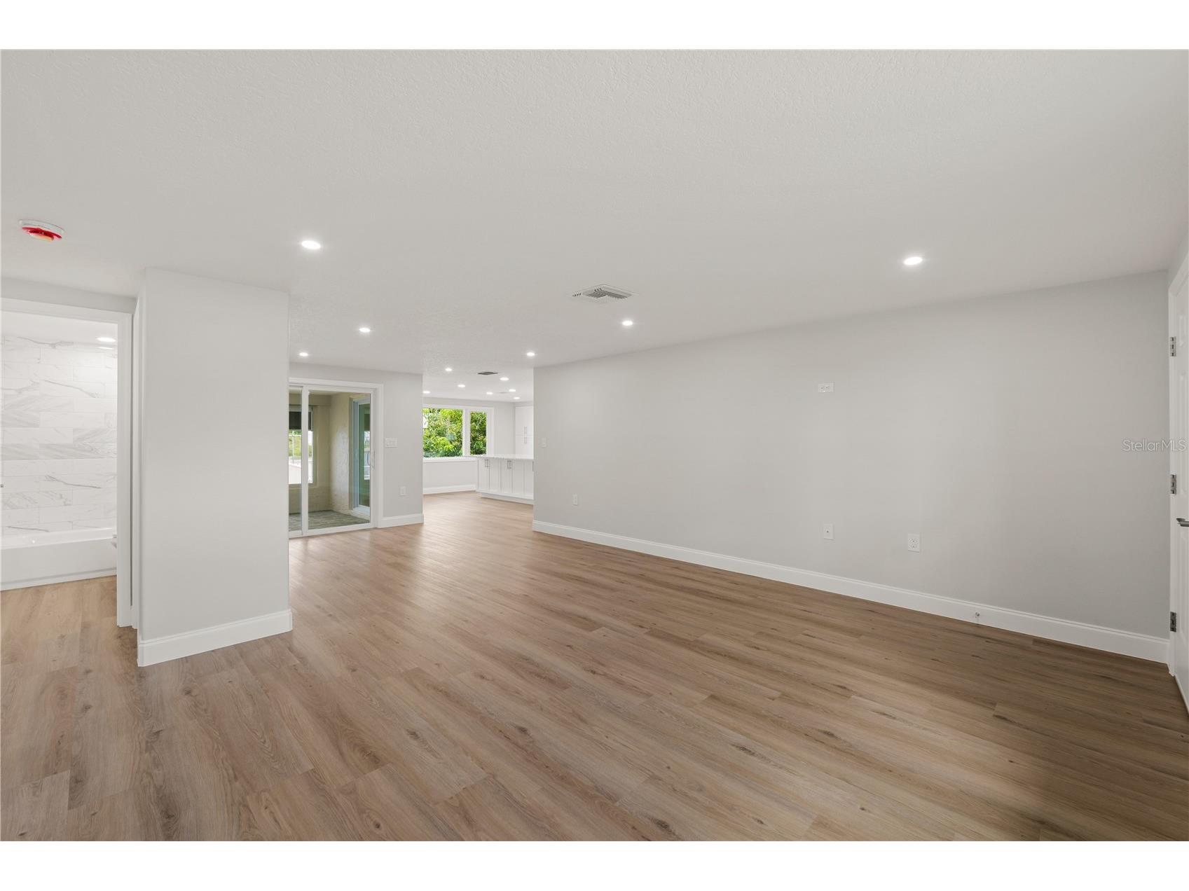 6617 Harbor Drive Hudson FL 34667 TB8504815 image5