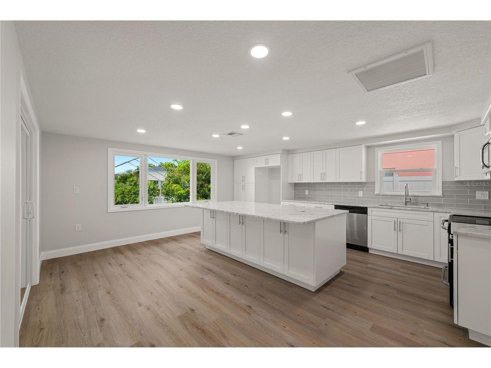 6617 Harbor Drive Hudson FL 34667 TB8504815 image9