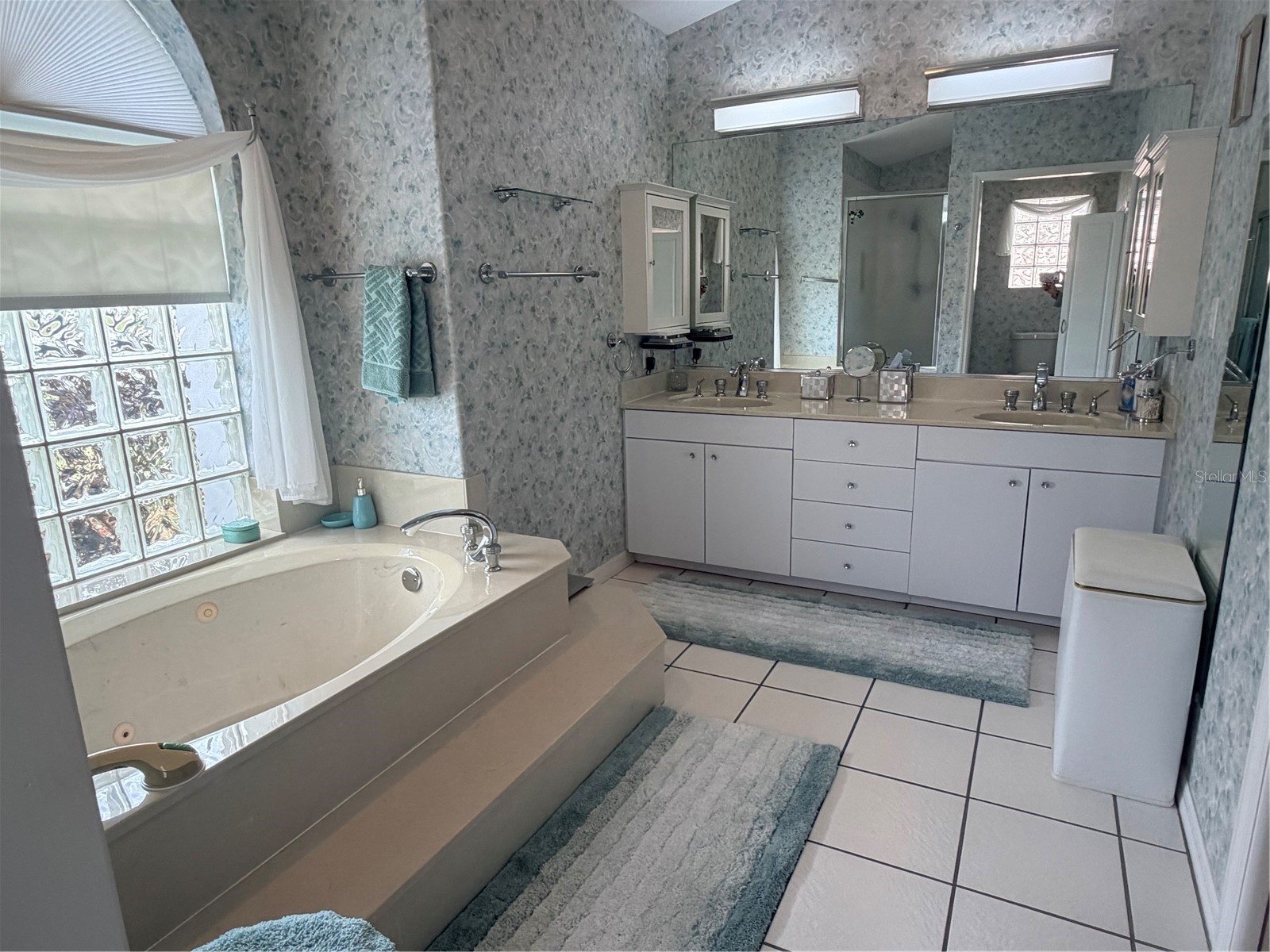 6617 Seven Pines Drive Bradenton FL 34203 A4684978 image20