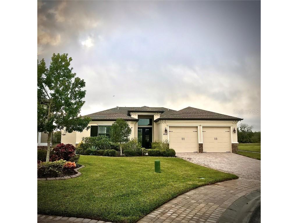 6618 35th Court E Sarasota FL 34243 A4594195 image1