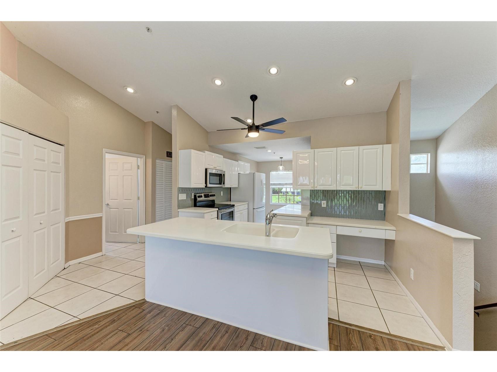 6618 Pineview Terrace #6618 Bradenton FL 34203 A4658125 image14