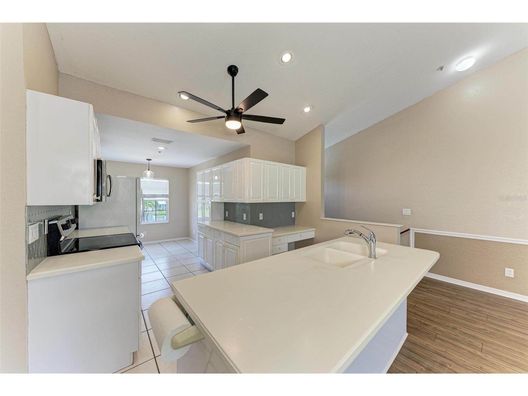 6618 Pineview Terrace #6618 Bradenton FL 34203 A4658125 image16