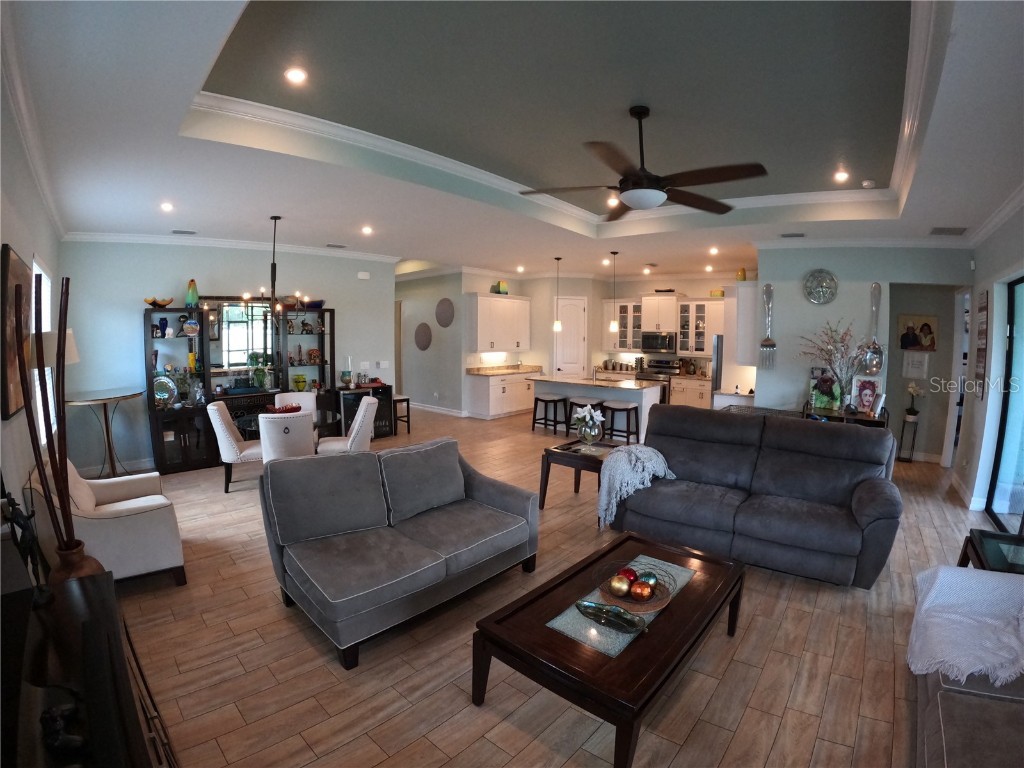 6619 35th Court E Sarasota FL 34243 A4655680 image14