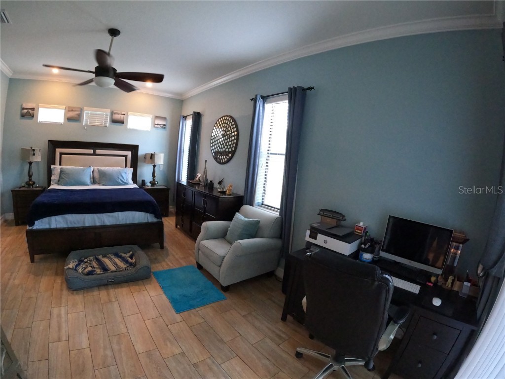 6619 35th Court E Sarasota FL 34243 A4655680 image25