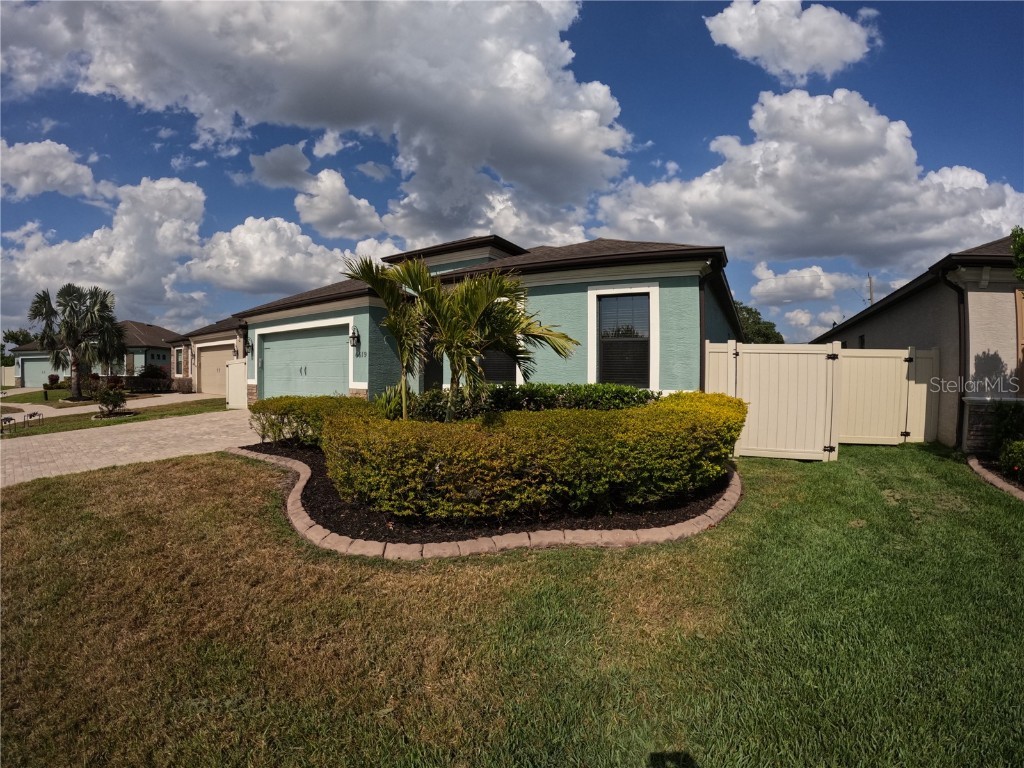 6619 35th Court E Sarasota FL 34243 A4655680 image3