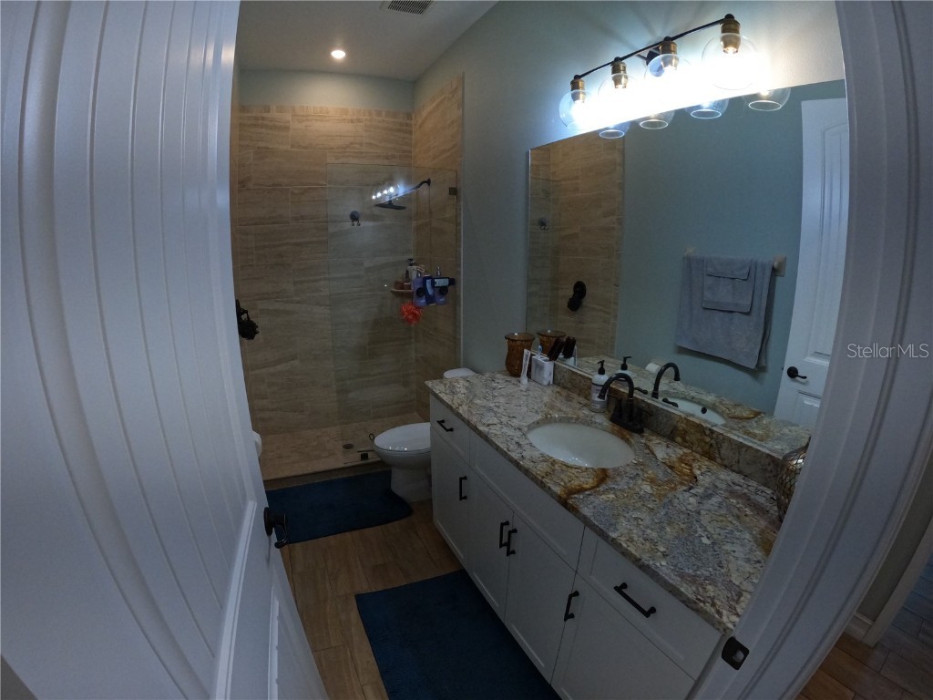 6619 35th Court E Sarasota FL 34243 A4655680 image33