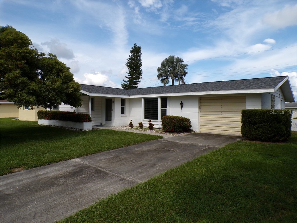 6619 Bowline Drive Sarasota FL 34231 A4623208 image1