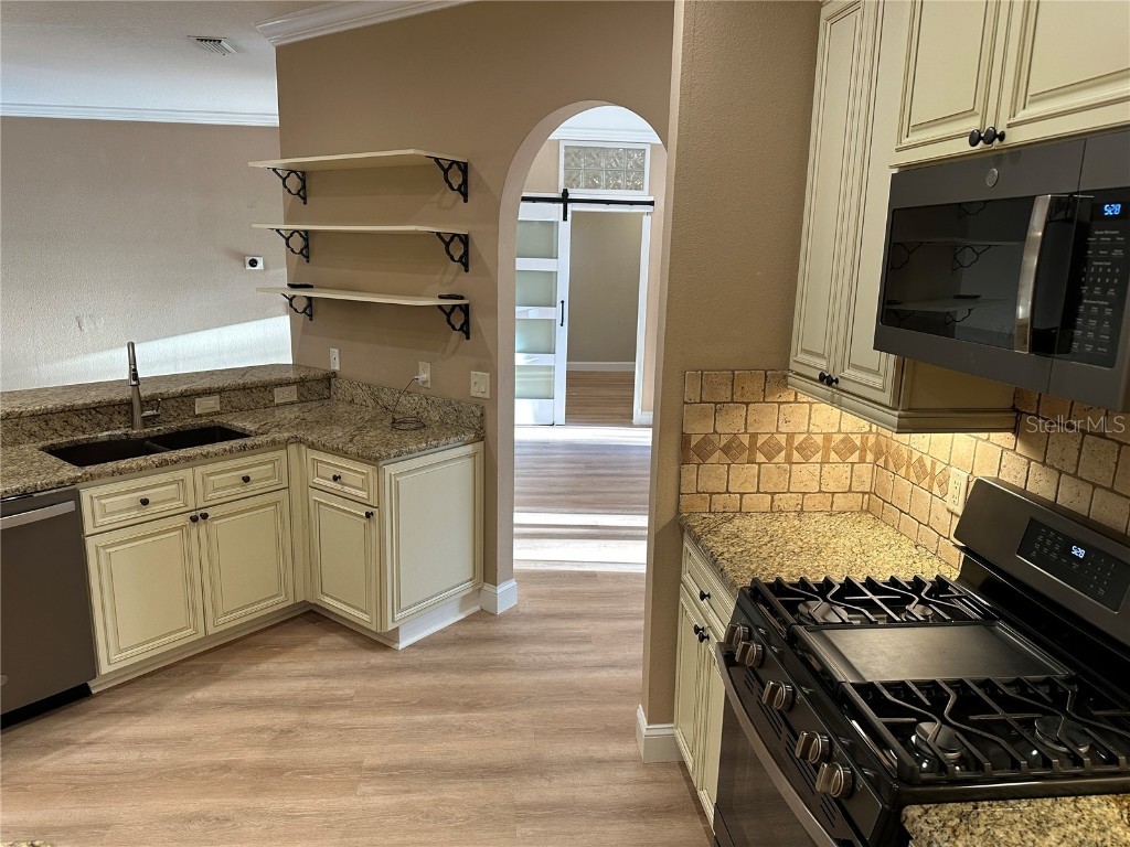 6619 Buttonbush Court Lakewood Ranch FL 34202 A4674267 image8