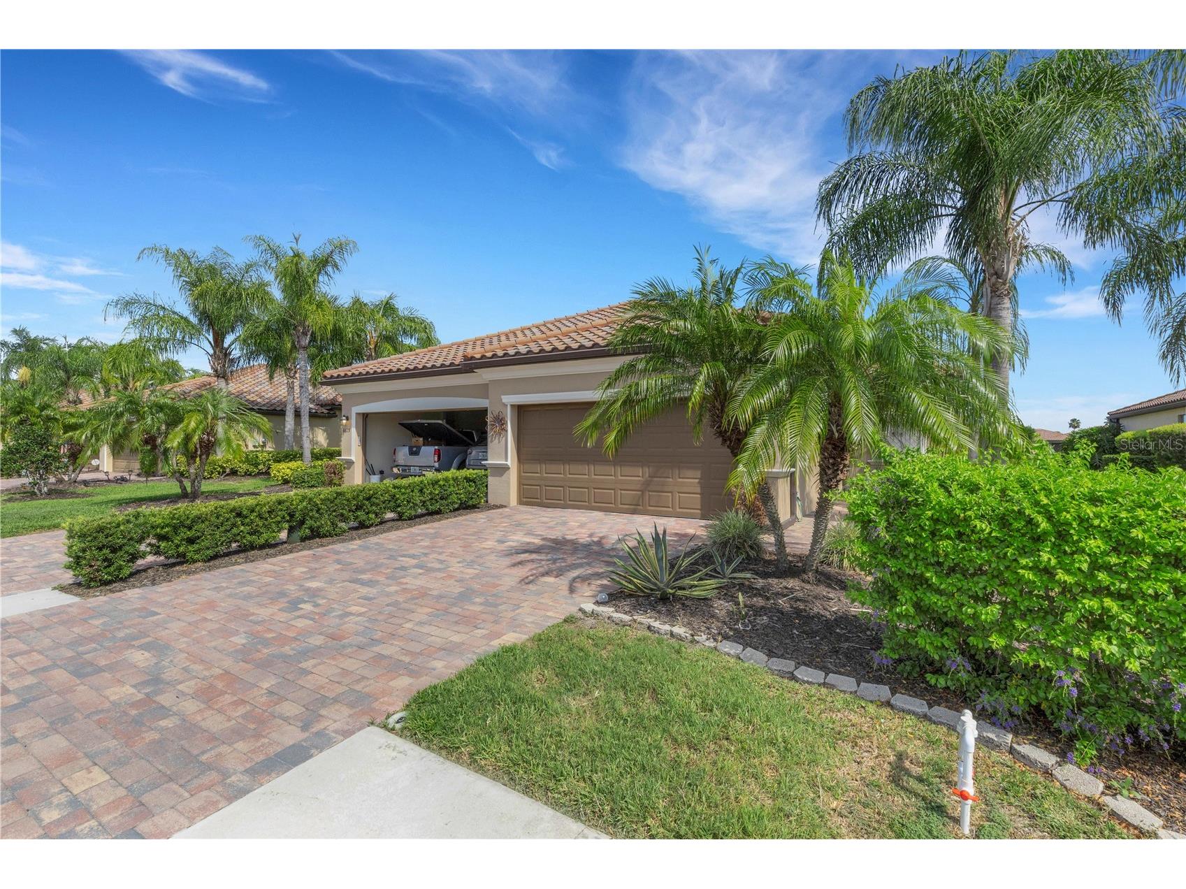 6619 Candlestick Drive Bradenton FL 34212 D6147992 image2