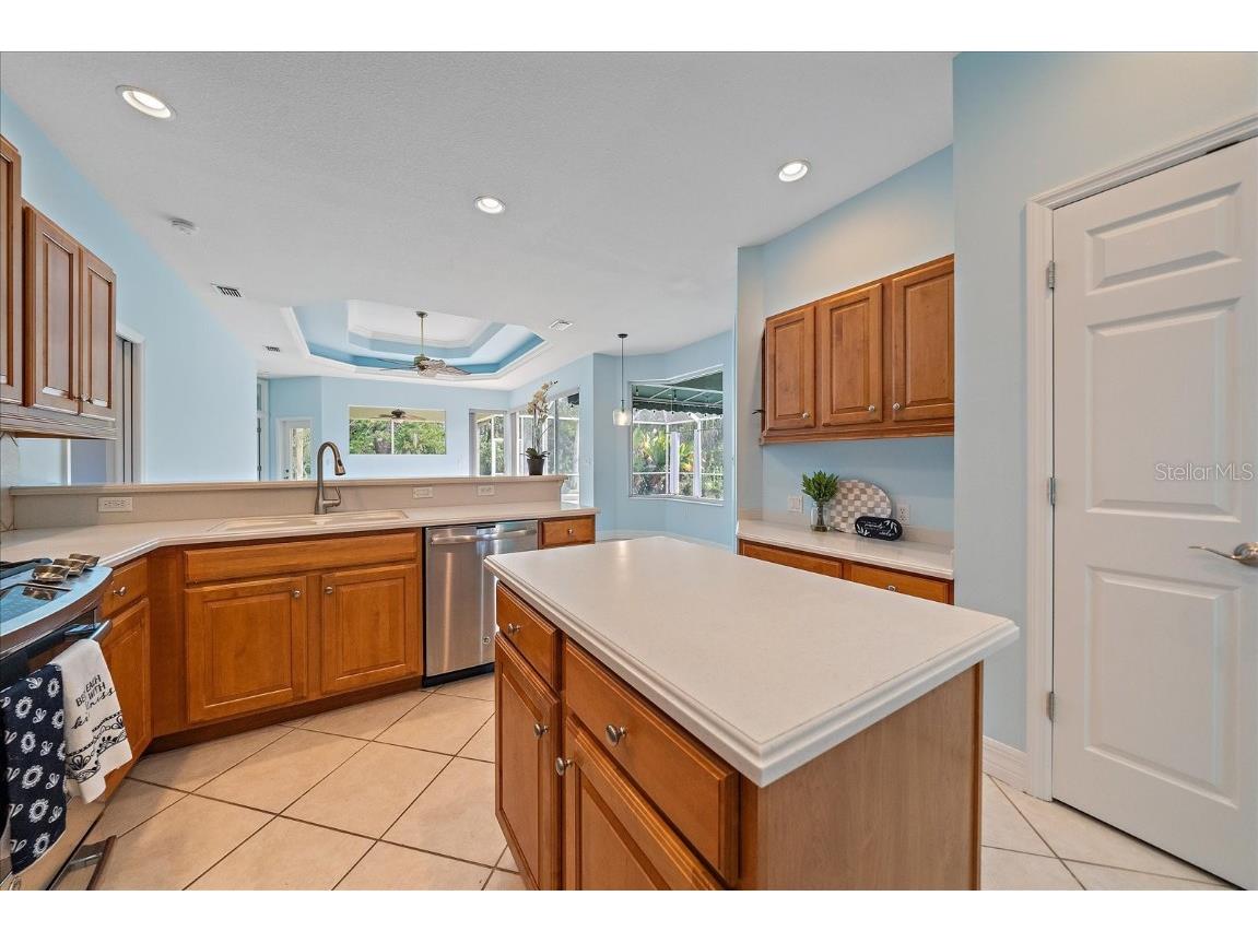 6619 Pinefeather Court Bradenton FL 34203 A4673713 image9