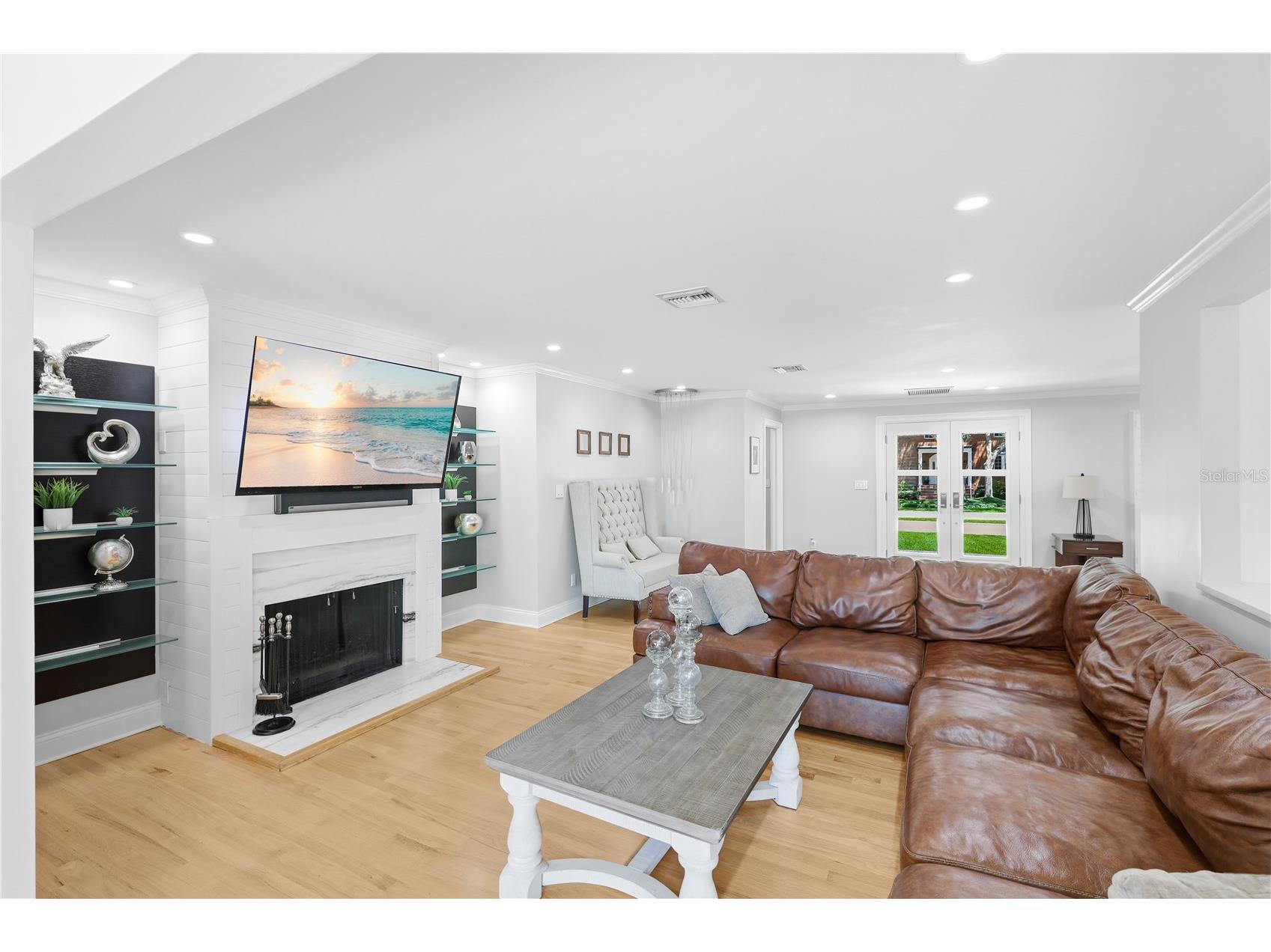 662 Apalachee Circle NE Saint Petersburg FL 33702 A4697315 image14