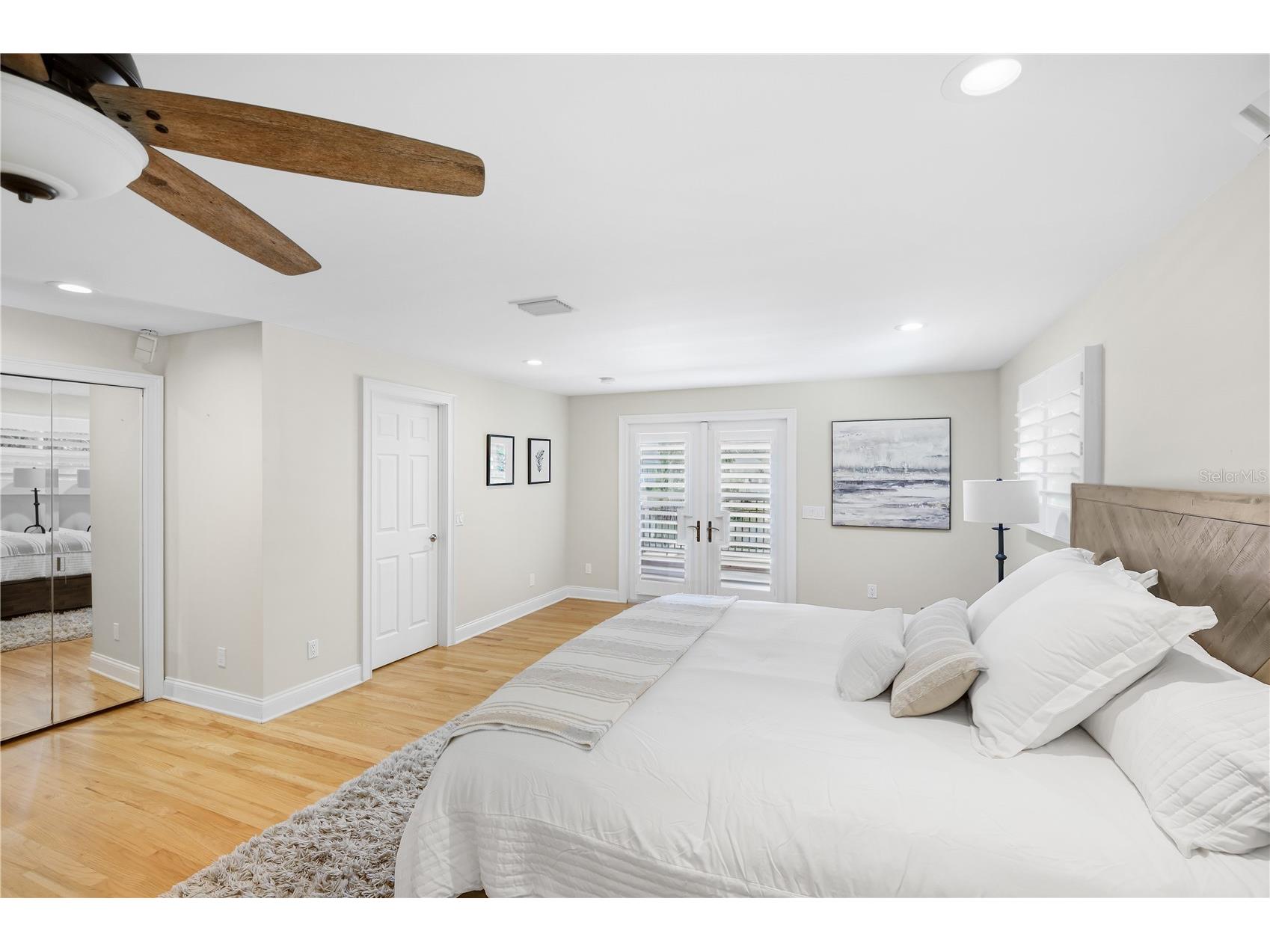 662 Apalachee Circle NE Saint Petersburg FL 33702 A4697315 image17
