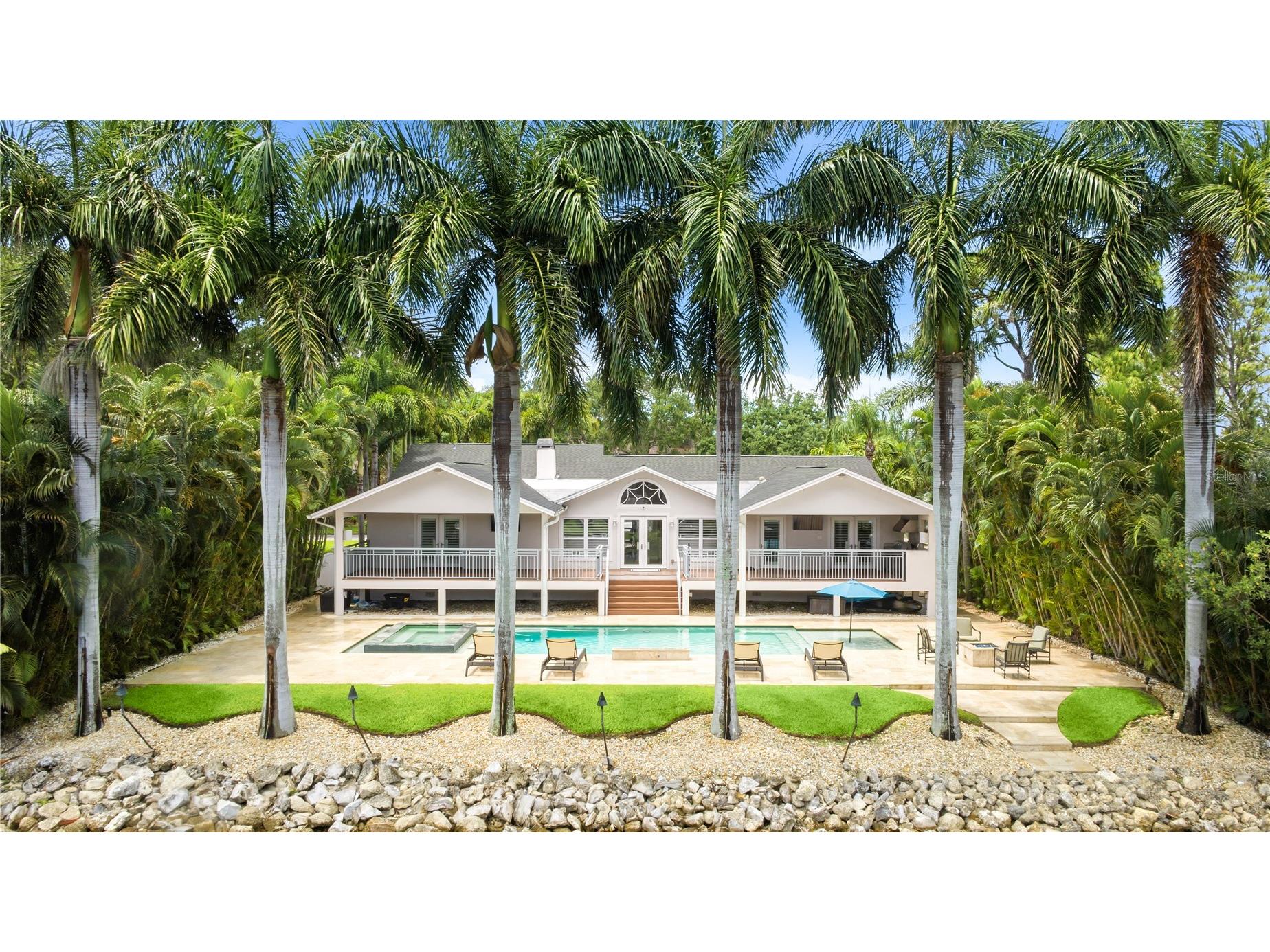 662 Apalachee Circle NE Saint Petersburg FL 33702 A4697315 image2
