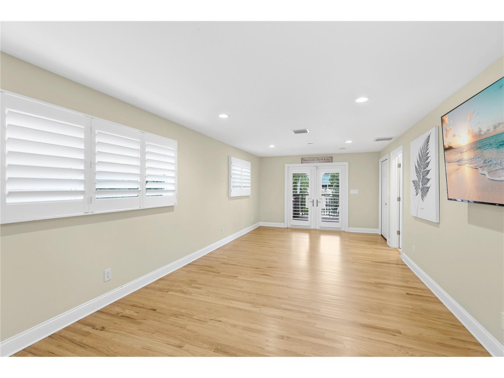 662 Apalachee Circle NE Saint Petersburg FL 33702 A4697315 image20