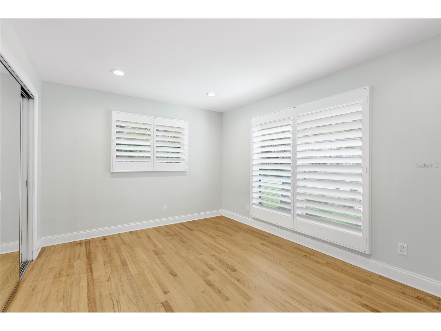 662 Apalachee Circle NE Saint Petersburg FL 33702 A4697315 image24