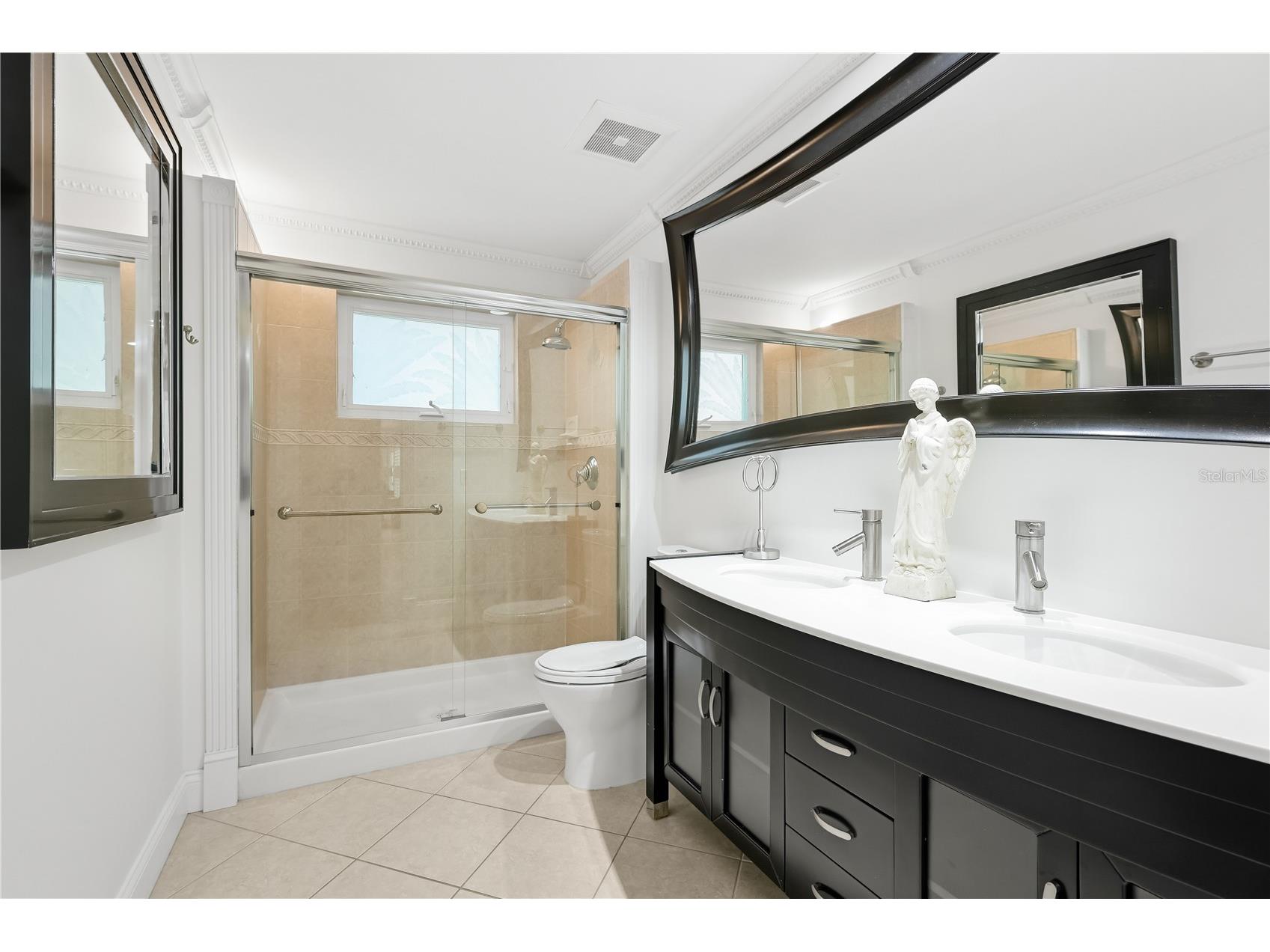 662 Apalachee Circle NE Saint Petersburg FL 33702 A4697315 image28