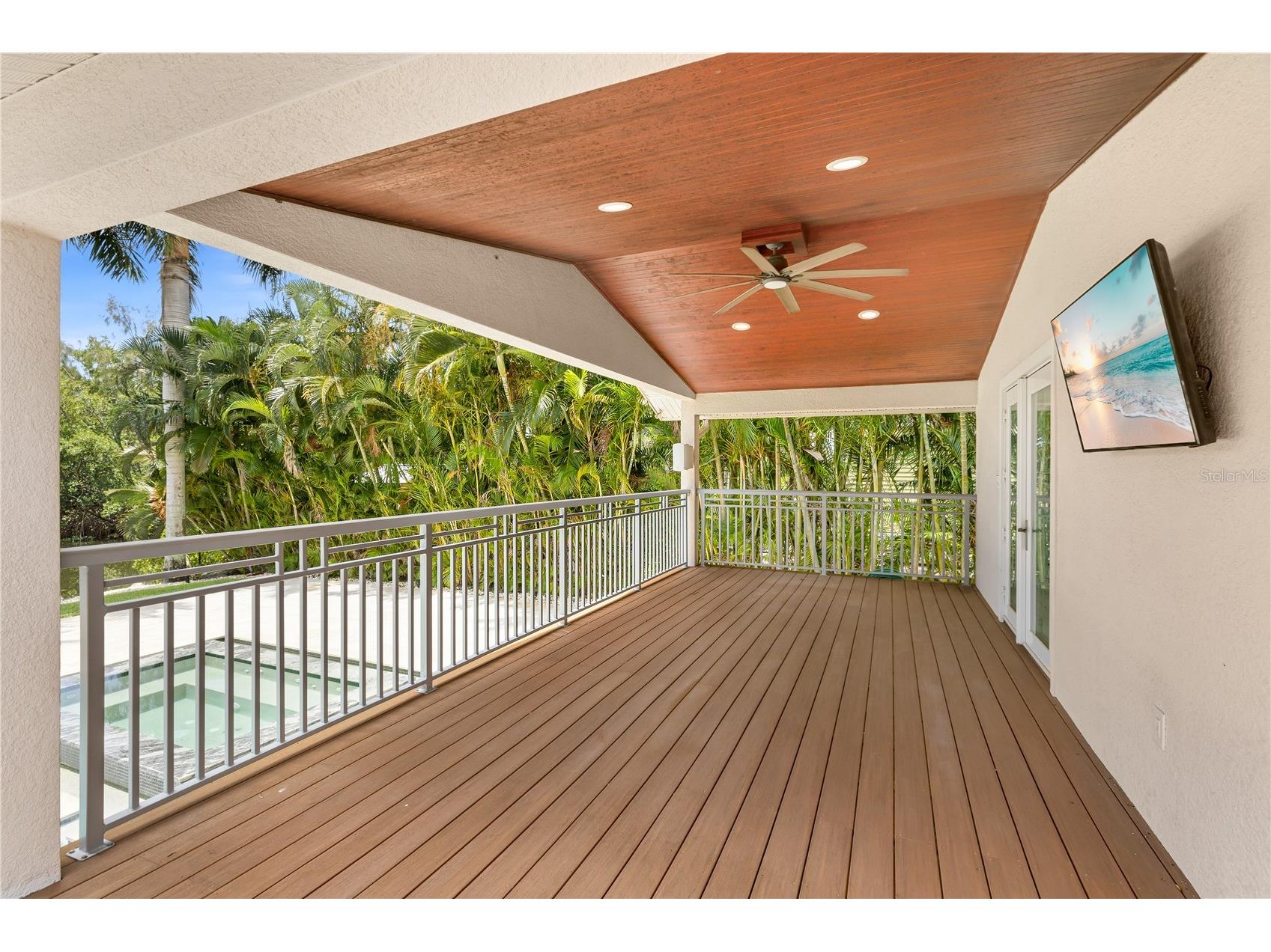 662 Apalachee Circle NE Saint Petersburg FL 33702 A4697315 image33