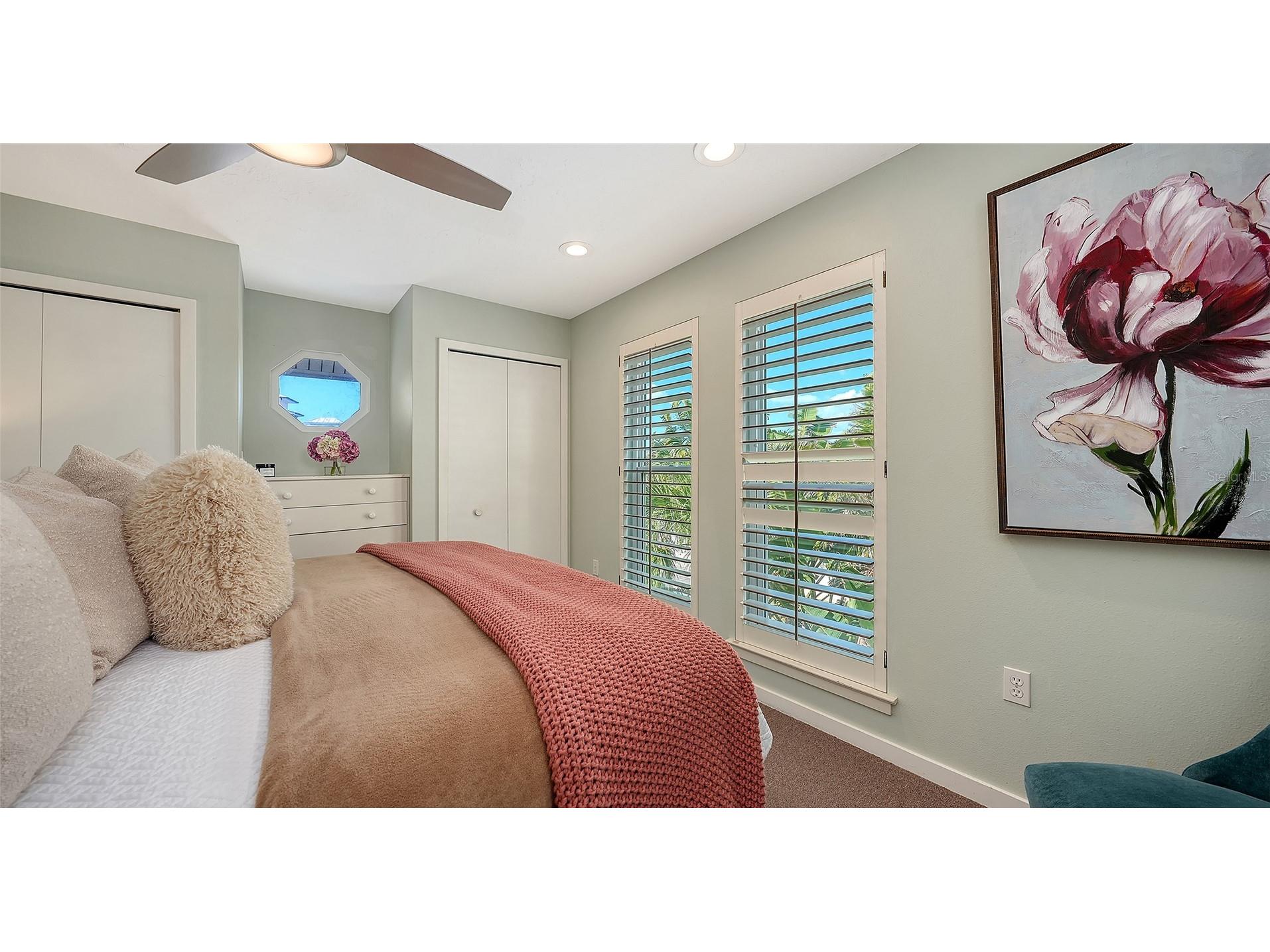 662 Calle Del Otono Sarasota FL 34242 A4684041 image64