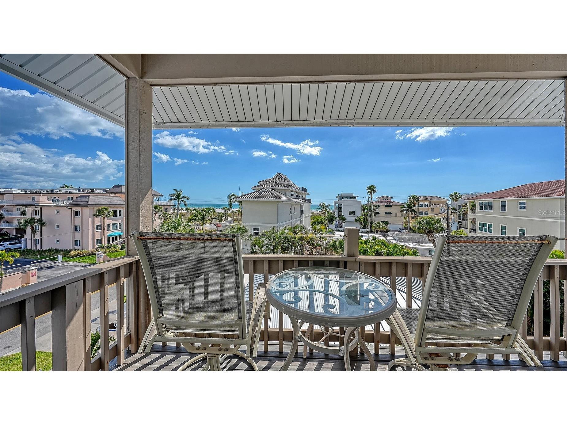 662 Calle Del Otono Sarasota FL 34242 A4684041 image67