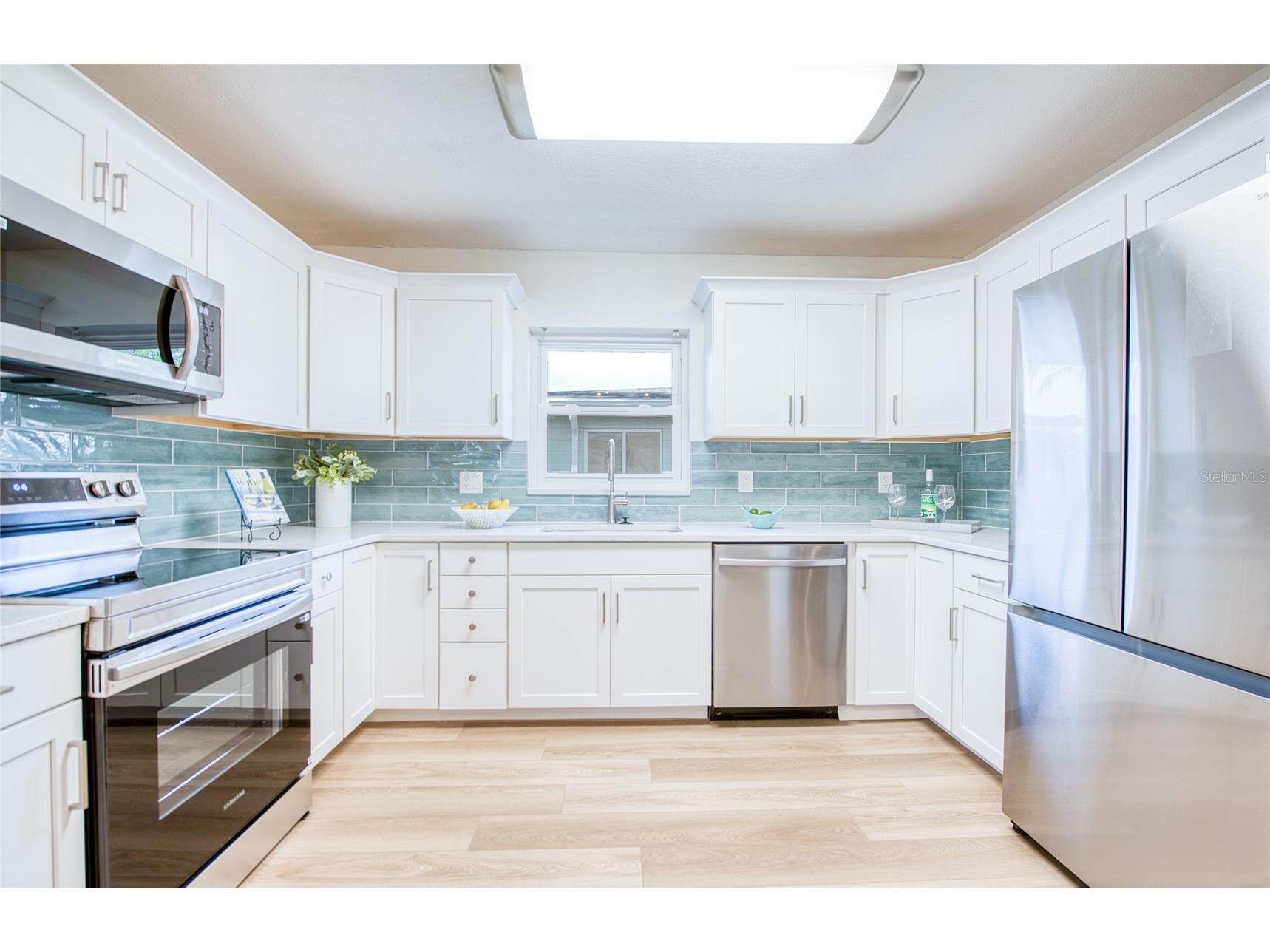662 Villagrande Avenue S Saint Petersburg FL 33707 TB8495792 image14