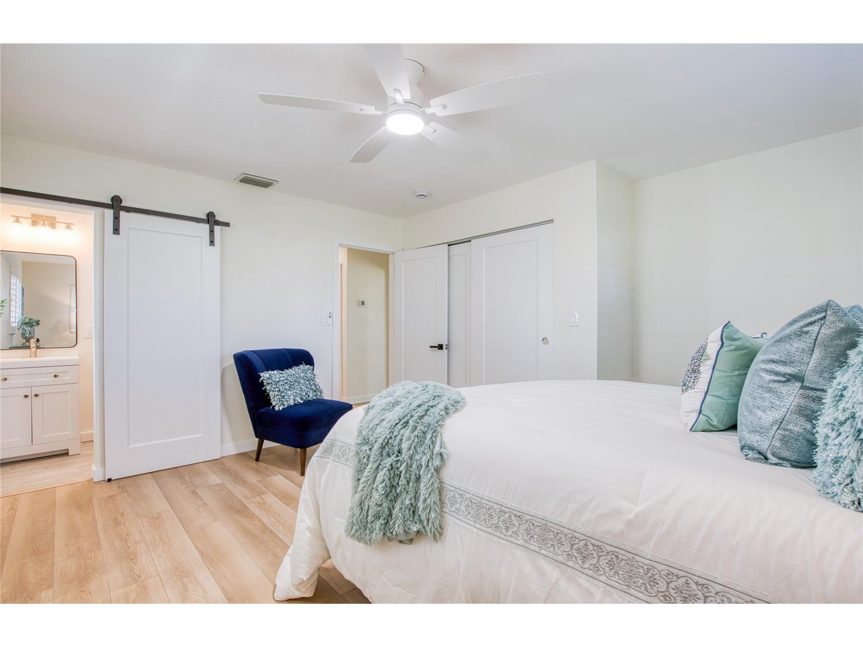 662 Villagrande Avenue S Saint Petersburg FL 33707 TB8495792 image33