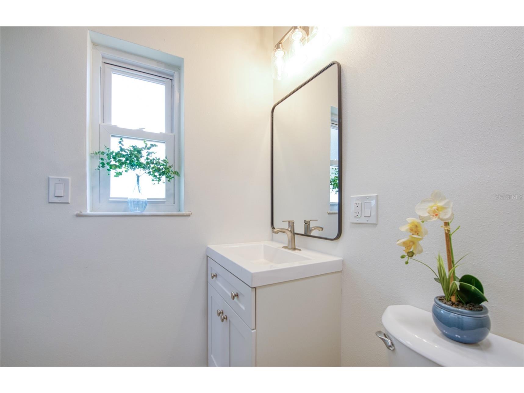 662 Villagrande Avenue S Saint Petersburg FL 33707 TB8495792 image36