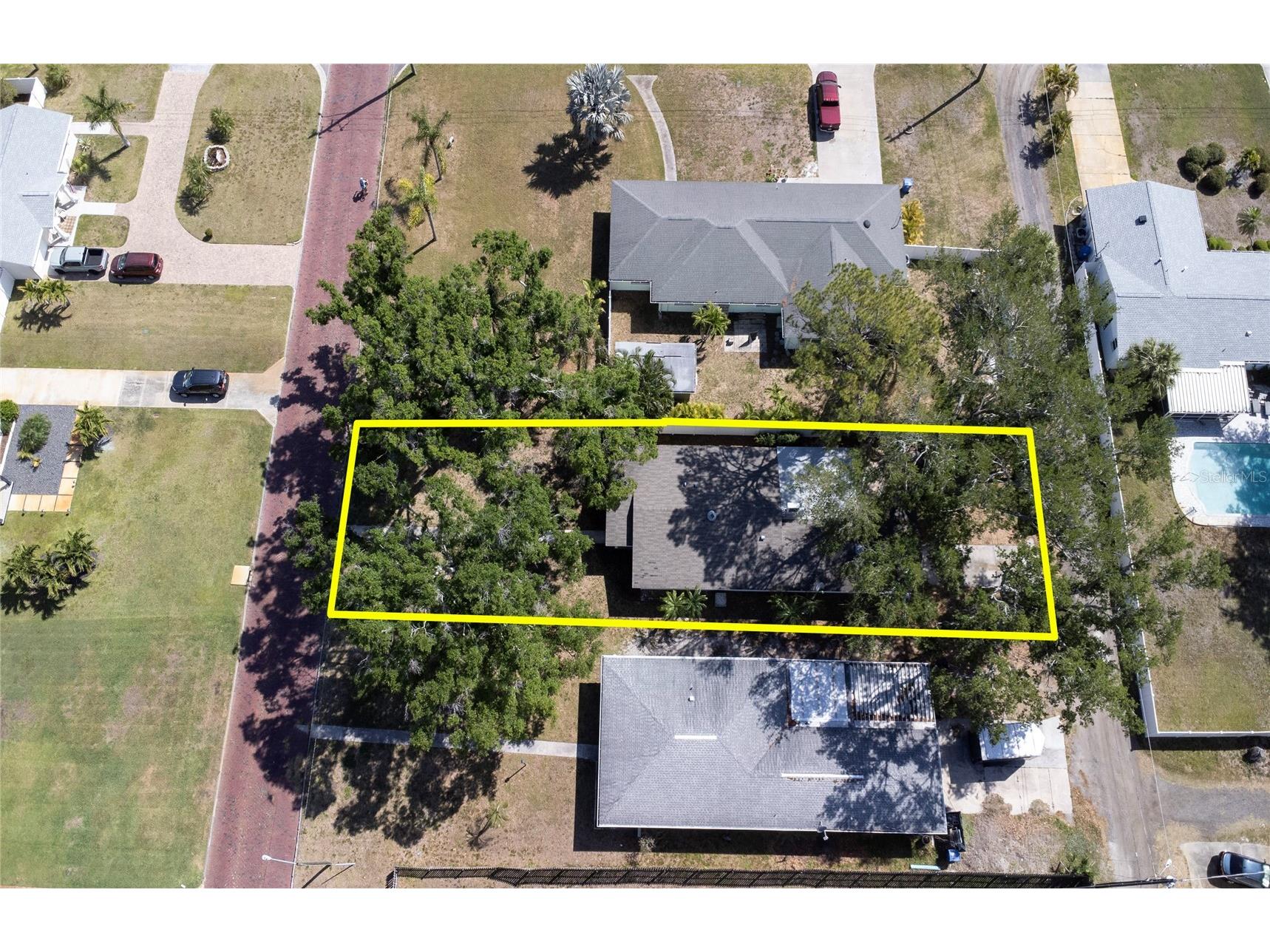 662 Villagrande Avenue S Saint Petersburg FL 33707 TB8495792 image4