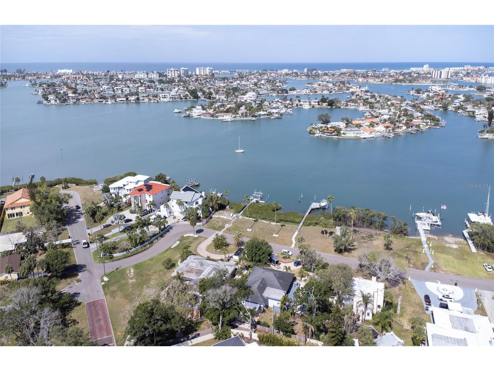 662 Villagrande Avenue S Saint Petersburg FL 33707 TB8495792 image60