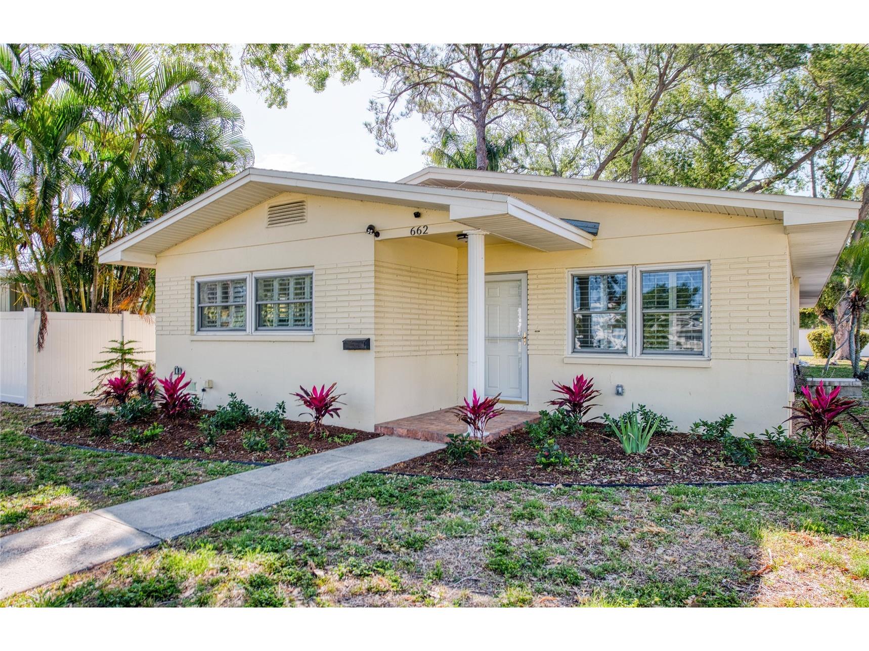 662 Villagrande Avenue S Saint Petersburg FL 33707 TB8495792 image62