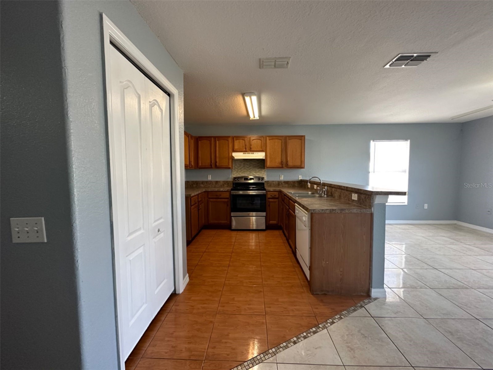 662 Yak Court Poinciana FL 34759 S5147445 image4