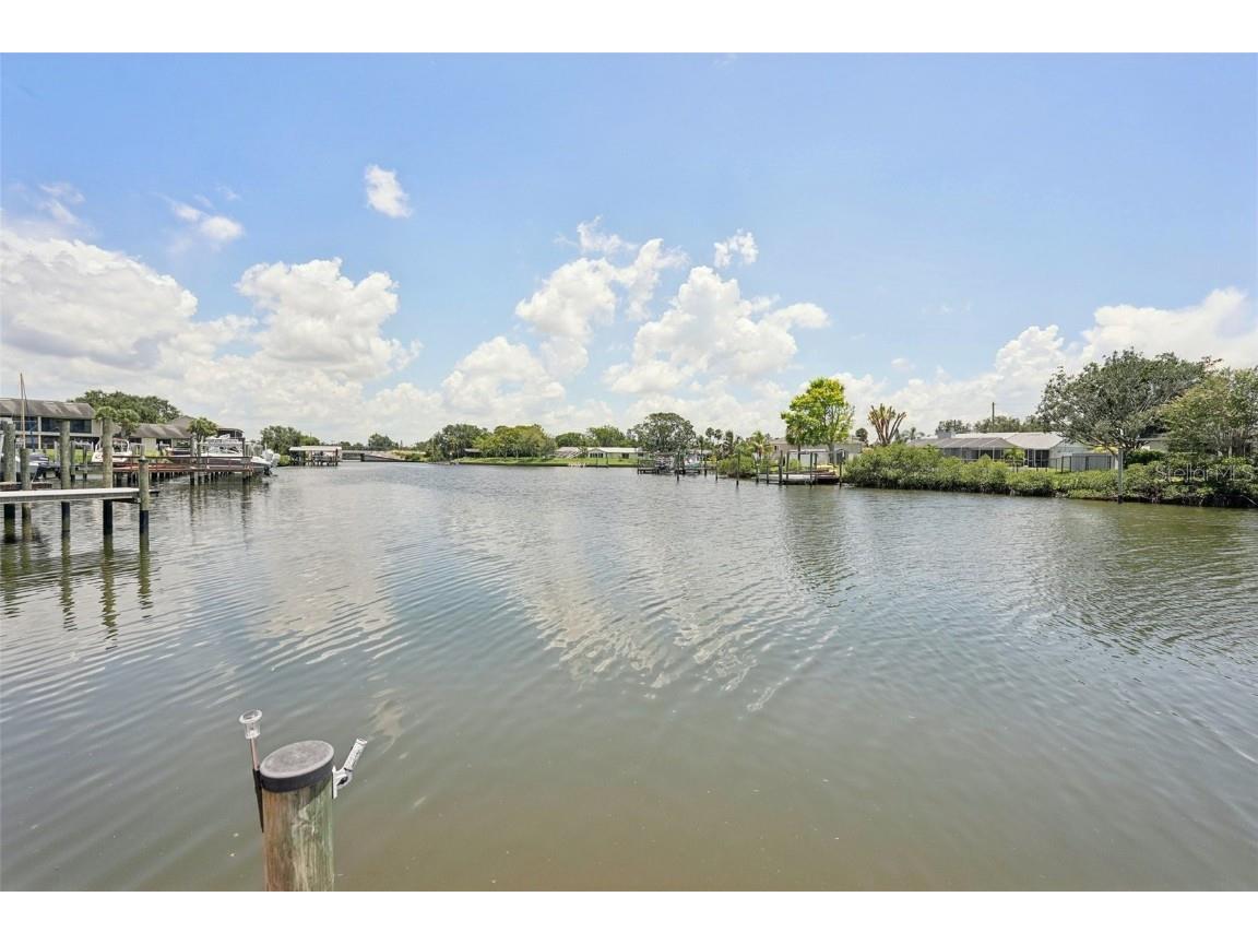 662 Yardarm Drive Apollo Beach FL 33572 TB8421796 image32