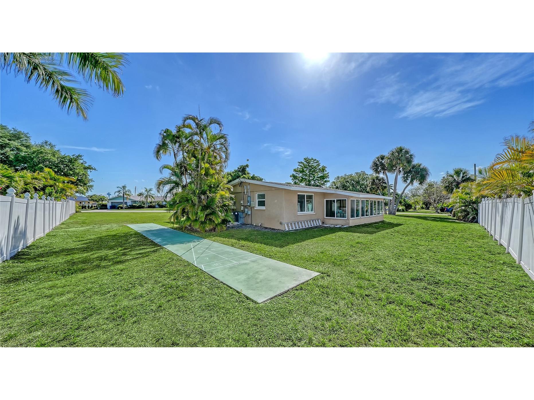 6620 Avenue C Sarasota FL 34231 A4688501 image34