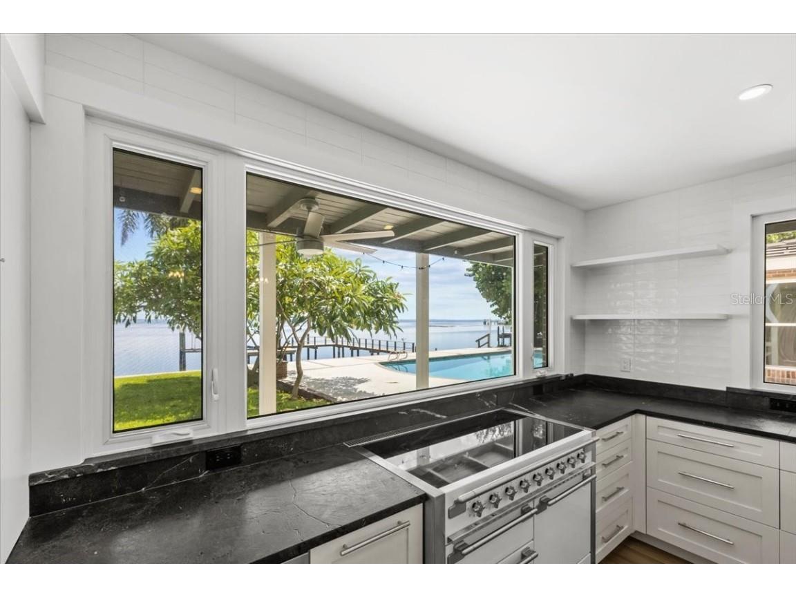 6620 Colony Drive S Saint Petersburg FL 33705 TB8432319 image17